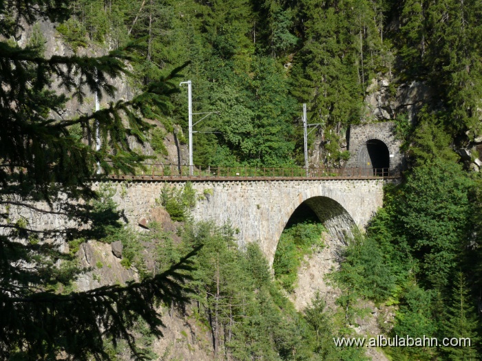 P1020981.JPG - Stulsertobelviadukt