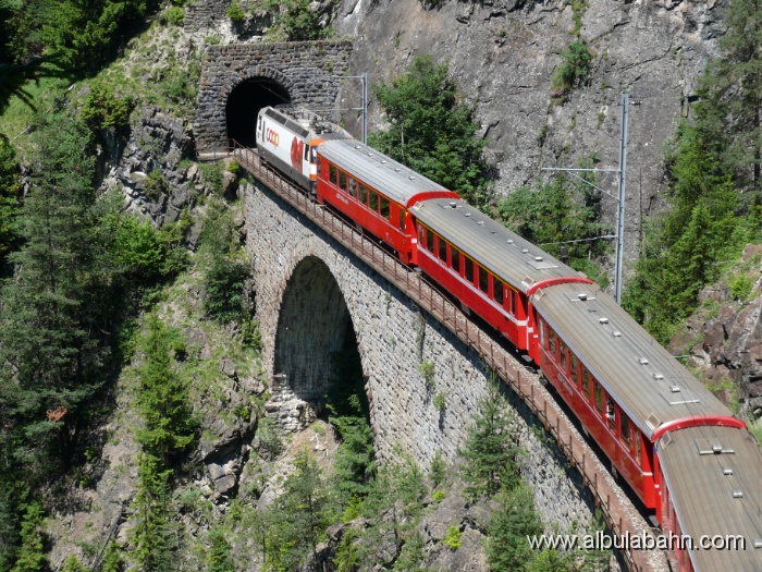 P1050537.JPG - Stulsertobelviadukt
