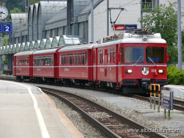 P1020343.JPG - Bahnhof Thusis