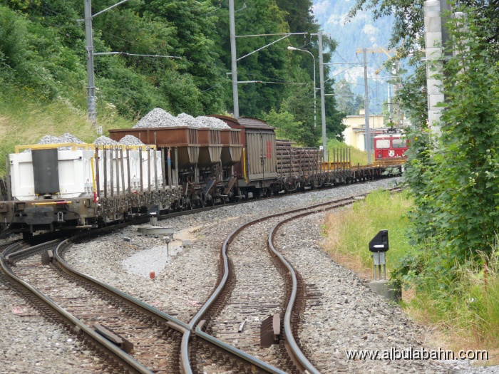 P1020352.JPG - Bahnhof Thusis