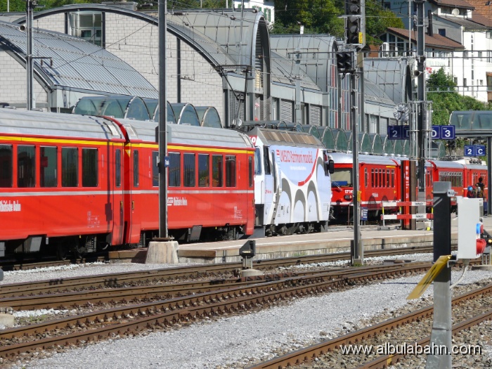 P1150393.JPG - Bahnhof Thusis