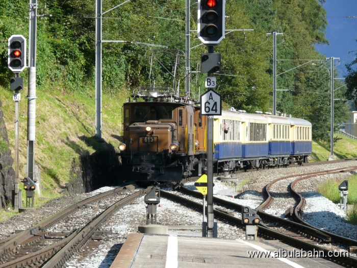 P1160037.JPG - Bahnhof Thusis