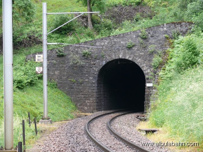 P1010869.JPG - Greifenstein Tunnel