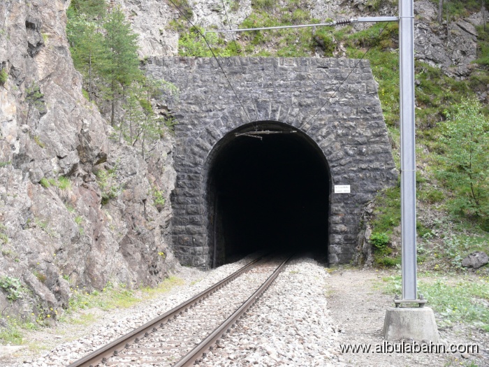 P1020055.JPG - Gr. Cruschetta Tunnel