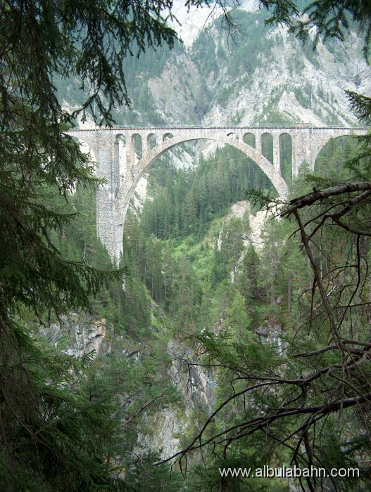 HPIM1861.JPG - Wiesenerviadukt