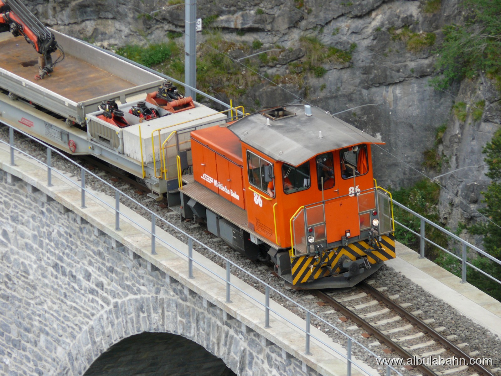 P1110949.JPG - Landwasserviadukt