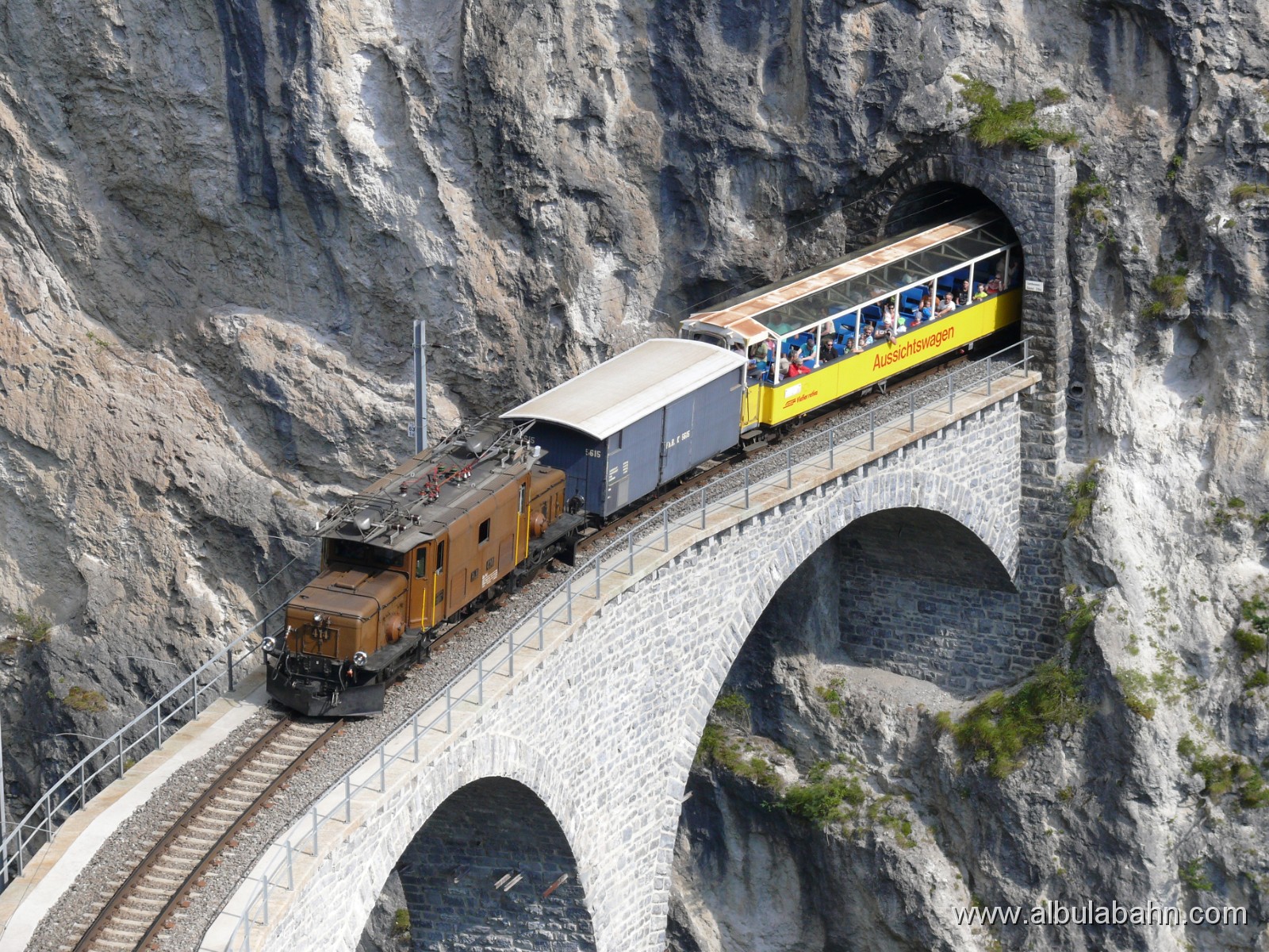 P1120840.JPG - Landwasserviadukt